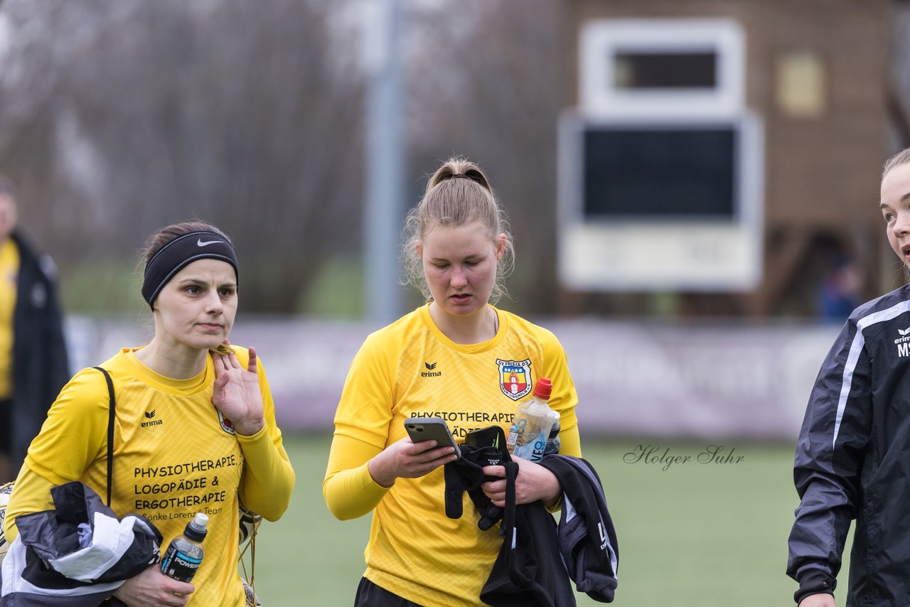 Bild 501 - F SSC Hagen Ahrensburg - SV Frisia Risum-Lindholm : Ergebnis: 1:2